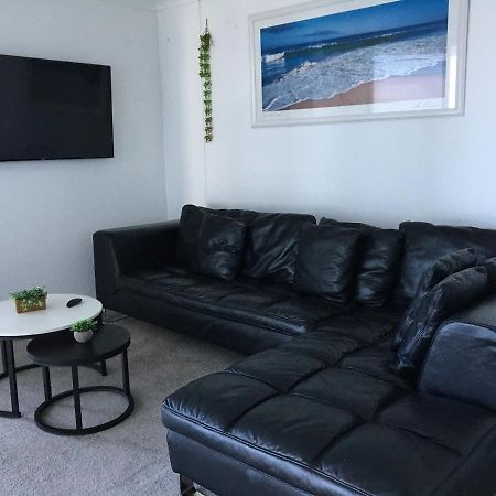 Three-Bedroom Apartment With Amazing View Near Surfers Paradise Gold Coast Exterior photo